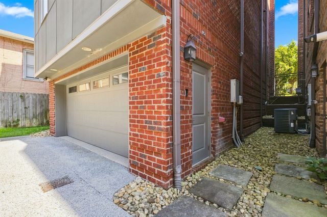 612 Monroe St, Nashville, TN 37208