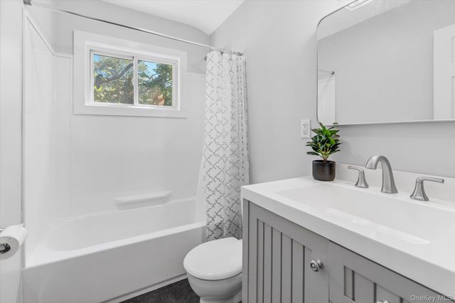 49 Thorney Avenue, Huntington Station, NY 11746