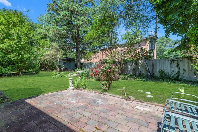 49 Thorney Avenue, Huntington Station, NY 11746