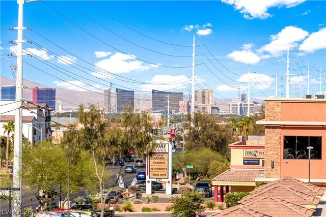 8925 West Flamingo Road 325, Las Vegas, NV 89147