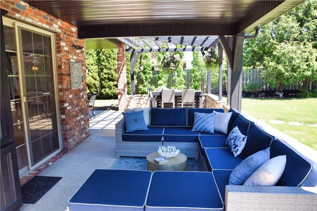 5105 S Osage Creek Road, Rogers, AR 72758