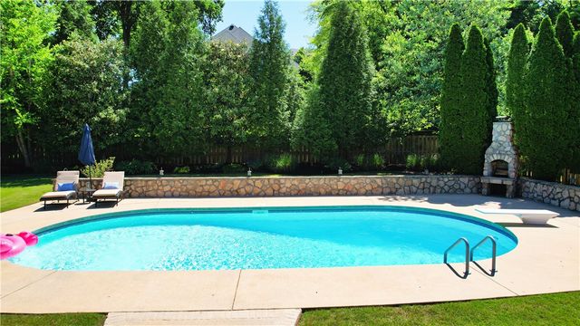 5105 S Osage Creek Road, Rogers, AR 72758