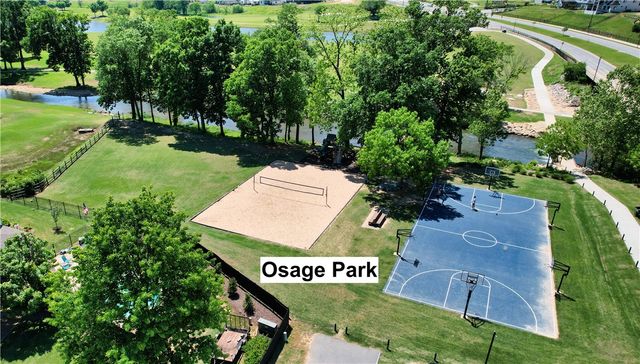 5105 S Osage Creek Road, Rogers, AR 72758