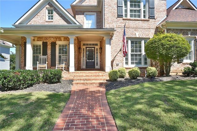 1043 Meadow Club Court, Suwanee, GA 30024