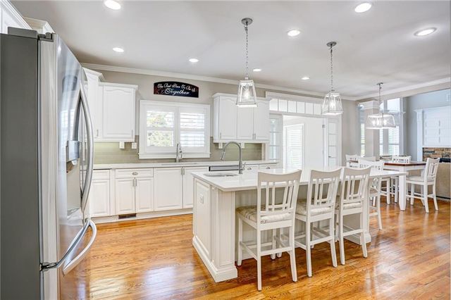 1043 Meadow Club Court, Suwanee, GA 30024