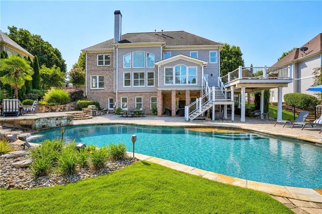 1043 Meadow Club Court, Suwanee, GA 30024