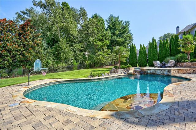 1043 Meadow Club Court, Suwanee, GA 30024