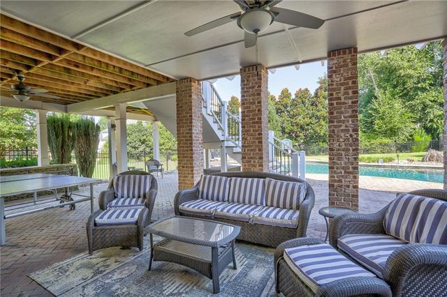 1043 Meadow Club Court, Suwanee, GA 30024