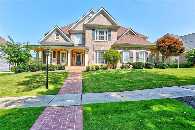 1043 Meadow Club Court, Suwanee, GA 30024