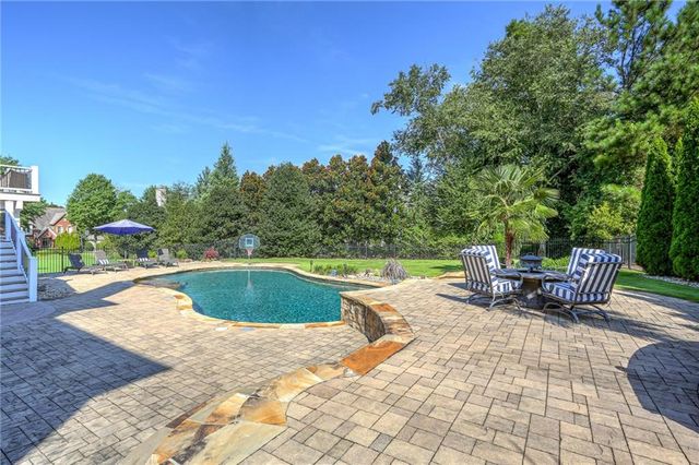 1043 Meadow Club Court, Suwanee, GA 30024