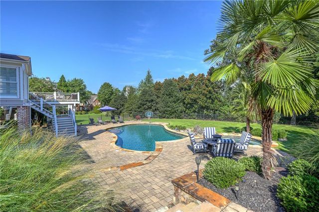 1043 Meadow Club Court, Suwanee, GA 30024