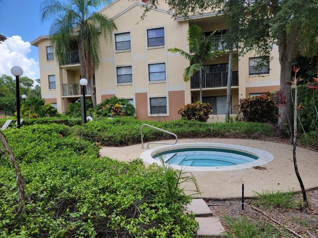 9999 Summerbreeze Drive 103, Sunrise, FL 33322