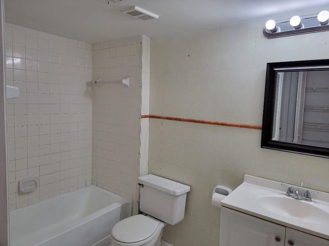 9999 Summerbreeze Drive 103, Sunrise, FL 33322