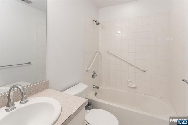 1108 Smith Manor Boulevard 55, West Orange, NJ 07052