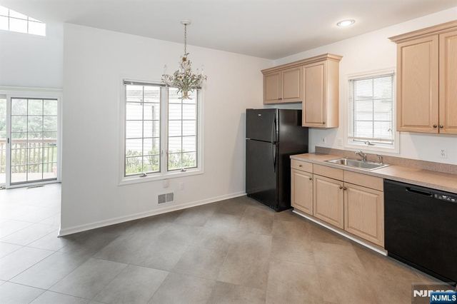 1108 Smith Manor Boulevard 55, West Orange, NJ 07052