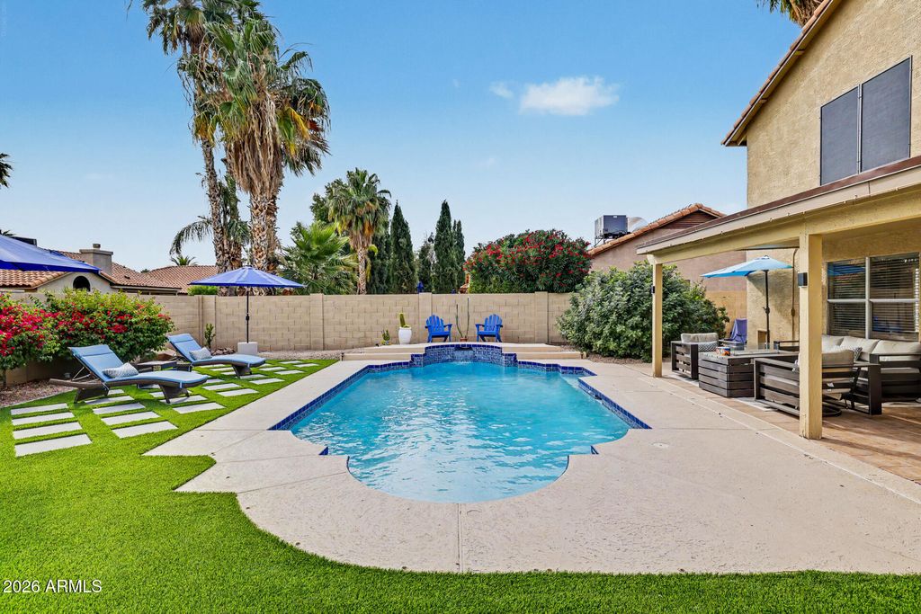 5725 E EVANS Drive, Scottsdale, AZ 85254 — photo 2