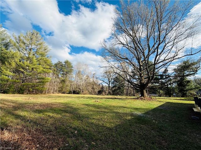 1389 Mccoy Road, Reidsville, NC 27320