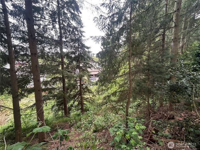 6325 xx Evergreen Way, Everett, WA 98203