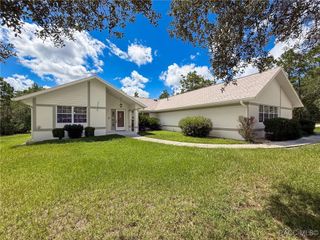 5396 W Pine Ridge Boulevard, Beverly Hills, FL 34465
