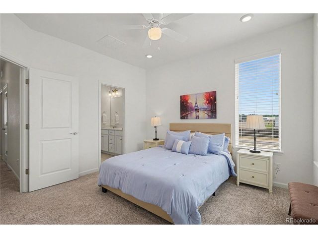 1862 S Poplar Ct, Denver, CO 80224