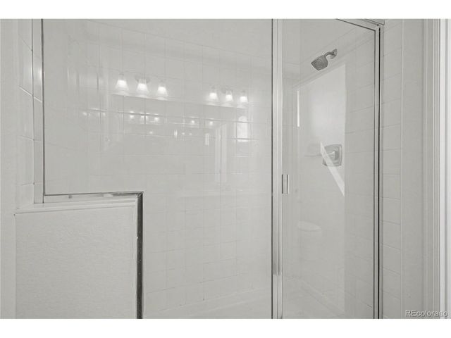 1862 S Poplar Ct, Denver, CO 80224