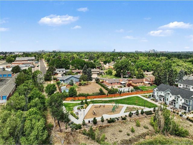 1862 S Poplar Ct, Denver, CO 80224