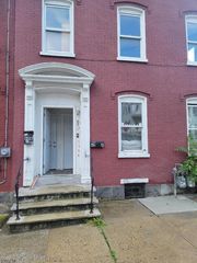 60 Brainard St, Phillipsburg Town, NJ 08865