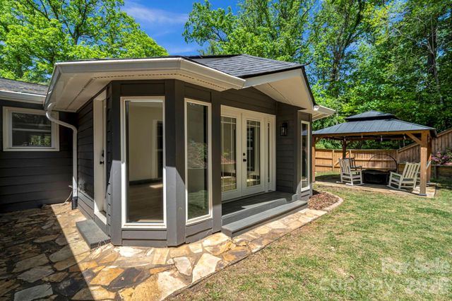 35 Timberview Drive, Arden, NC 28704