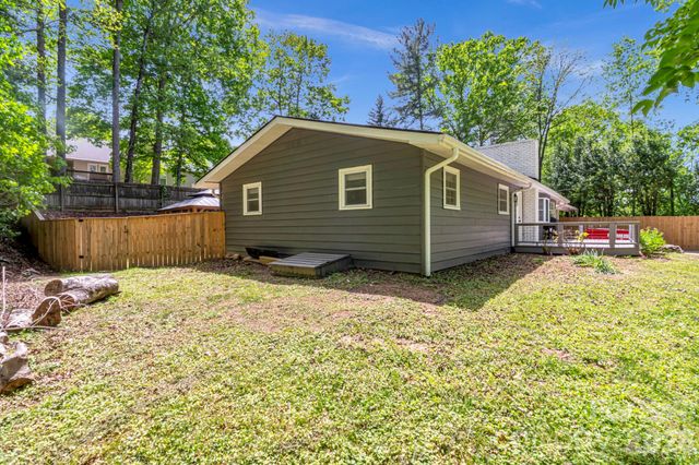 35 Timberview Drive, Arden, NC 28704