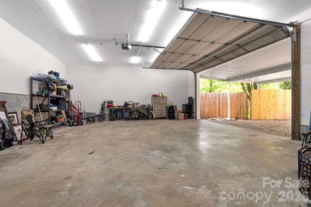35 Timberview Drive, Arden, NC 28704