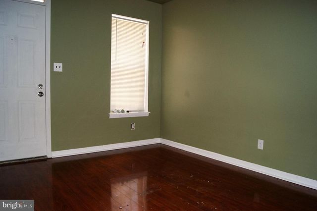 918 N CENTRAL AVE, Baltimore, MD 21202