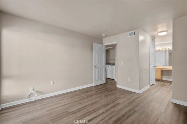 2536 White Oak Place 5, Escondido, CA 92027