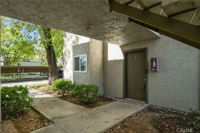 2536 White Oak Place 5, Escondido, CA 92027