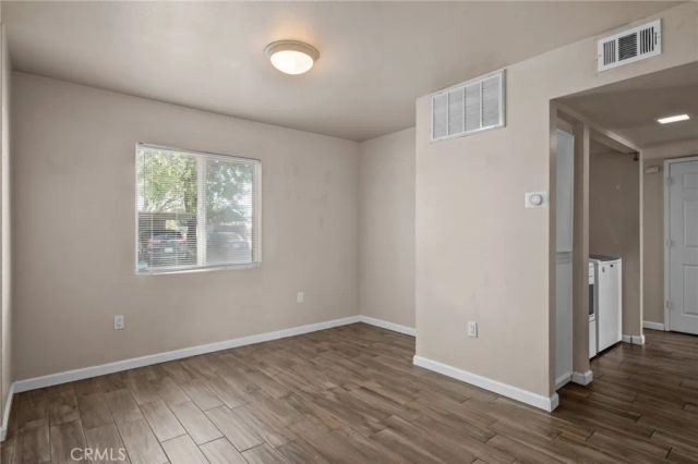 2536 White Oak Place 5, Escondido, CA 92027