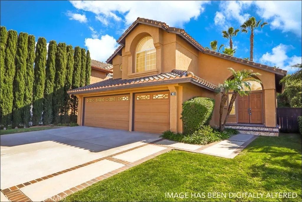 10 Heatherwood, Aliso Viejo, CA 92656