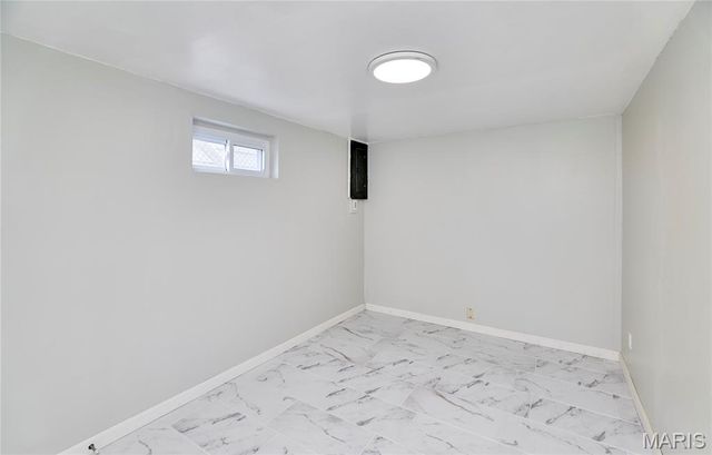 231 E Velma Avenue, St Louis, MO 63125