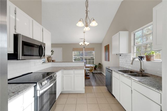 3181 W Anne Street, Fayetteville, AR 72704