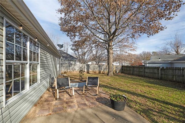 3181 W Anne Street, Fayetteville, AR 72704