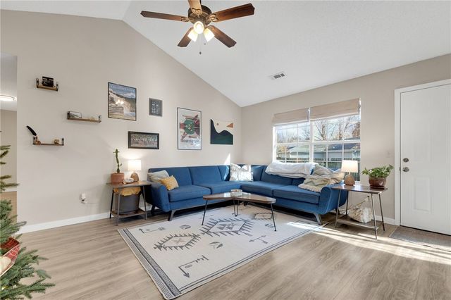 3181 W Anne Street, Fayetteville, AR 72704