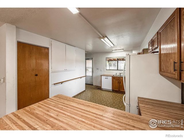 241 Main Street, Mead, CO 80542