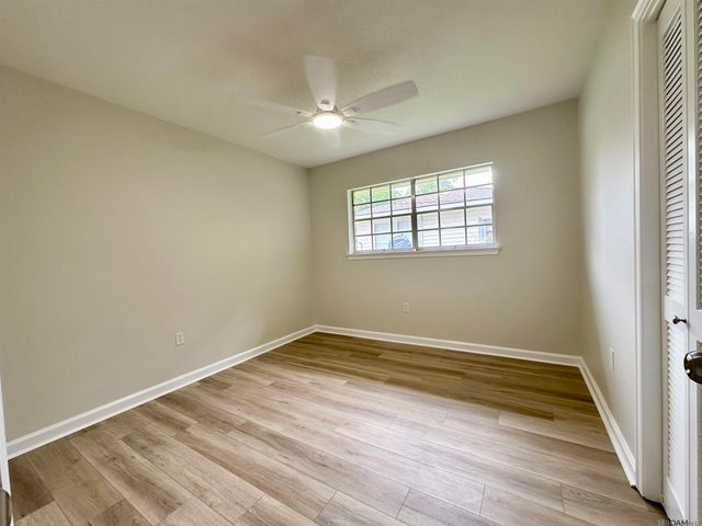 1003 S Augusta Ave, Gonzales, LA 70737