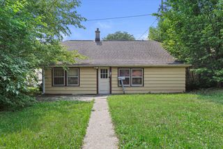 4657 W Medford AVENUE, Milwaukee, WI 53216