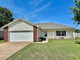 1506 Moon Road, Ward, AR 72176
