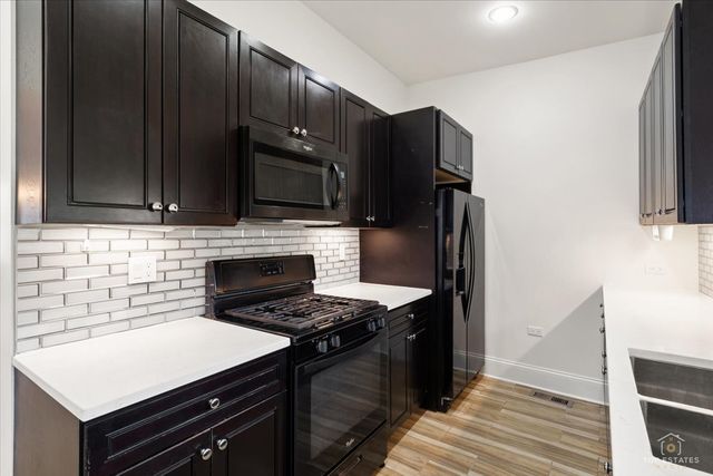2617 N Springfield Avenue, Chicago, IL 60647