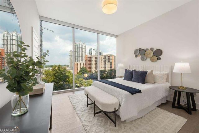 1080 Peachtree Street NE 802, Atlanta, GA 30309