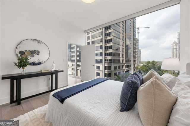 1080 Peachtree Street NE 802, Atlanta, GA 30309