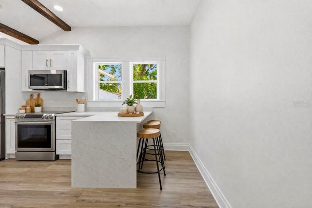 10012 N 10TH STREET, Tampa, FL 33612