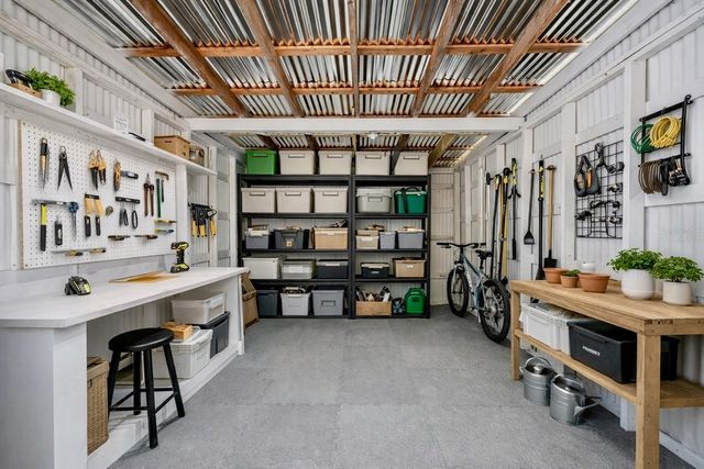 10012 N 10TH STREET, Tampa, FL 33612