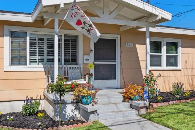 5847 Newlin Avenue, Whittier, CA 90601