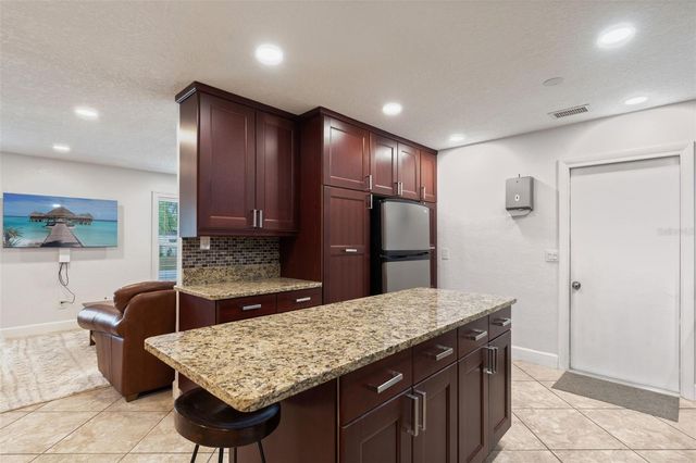 126 SANDALWOOD WAY, Longwood, FL 32750